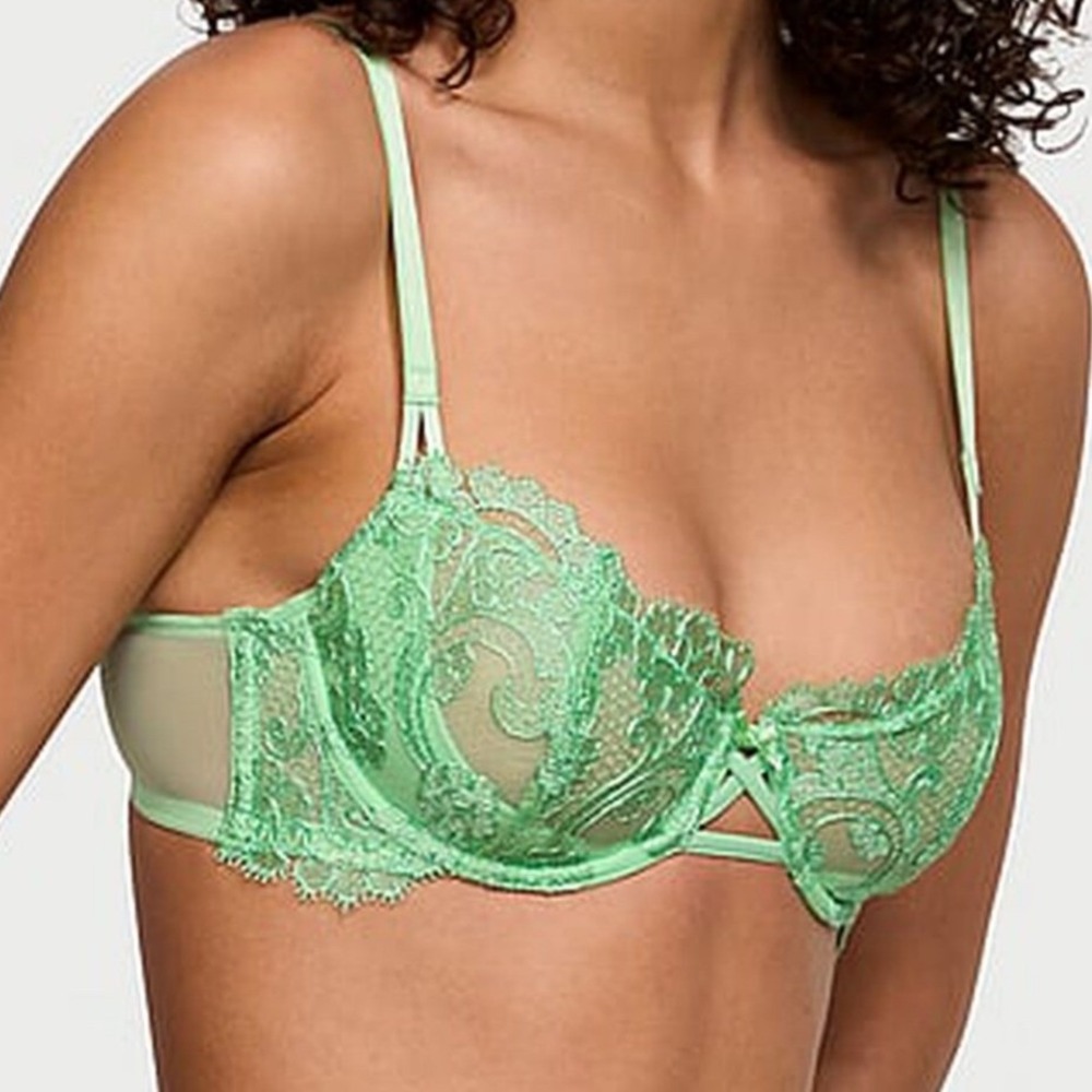 Victoria's Secret Dream Angels Wicked Unlined Uplift Bra Mint Green Lace 32D NEW